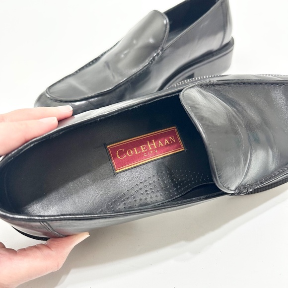 Cole Haan Men Leather Loafers Size 10.5 Black Classic Dress Shoes main image 6